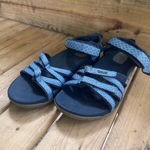 teva sandals blue/womens size 7